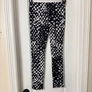 Cleek women's black white abstract stretch pants pull on lounge chic trousers L